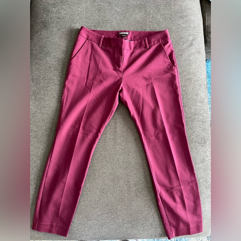 Women’s Express Columnist burgundy dress pants